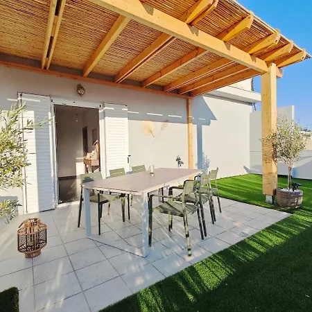 Διαμέρισμα Sky Garden *